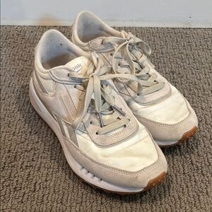 Reebok Women's Beige and White Sneakers